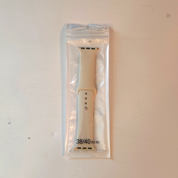 38/40 mm White Watch Band NWT - Picture 1 of 1